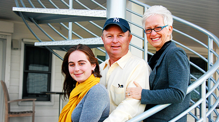 people-with-happy-faces-after-physical-therapy